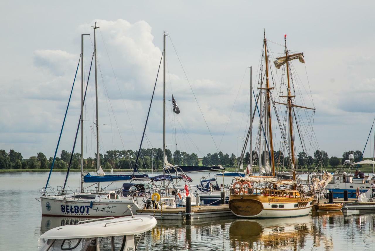 Gosciniec Rynski Mlyn Ryn  Exteriér fotografie